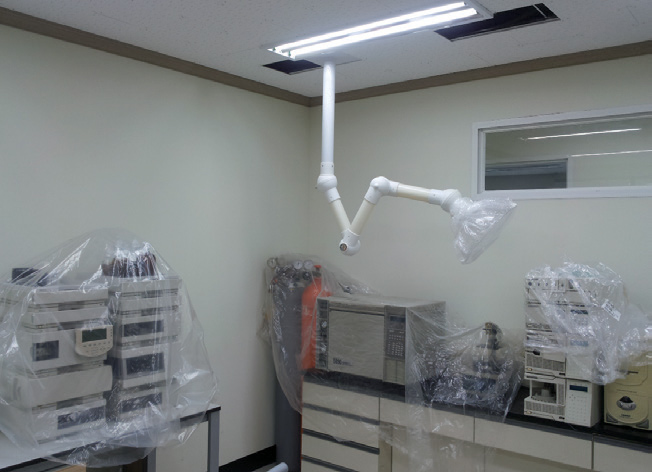 Pesticide Research Institute arm hood installation